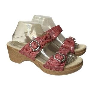 DANSKO Sophie Red Sandals 9.5-10 US /40 EU Leather Straps Buckles Snake Embossed